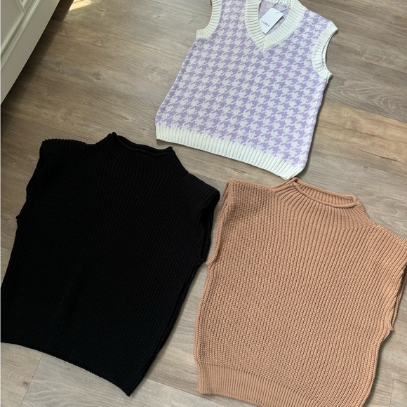 3 for $25 or $13 each! One size S/L . Padded shoulder sweater vest - Picture 3 of 6